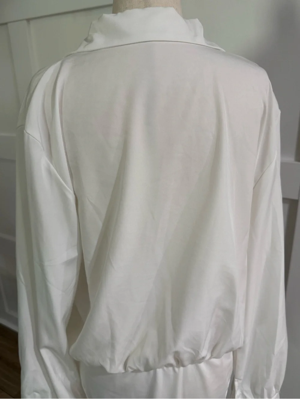White Wrap Front Long Sleeve Bodysuit XL - Picture 5 of 5